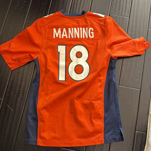 NFL NIKE BRONCOS MANNING T- SHIRT SIZE S - Picture 2 of 4